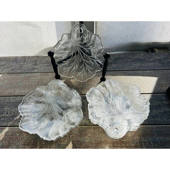 9 Vintage Indiana Glass Clear Pebble Leaf Pattern Textured Glass Butter Dish - Picture 12 of 15